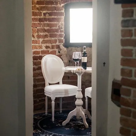 Ma Che Bel Castello * Mombaruzzo