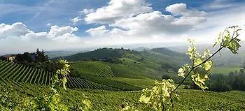 Ma Che Bel Castello * Mombaruzzo